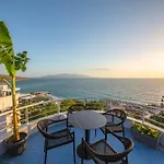Hotel Sea Breeze