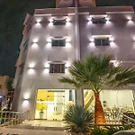 Hotel Sea Breeze