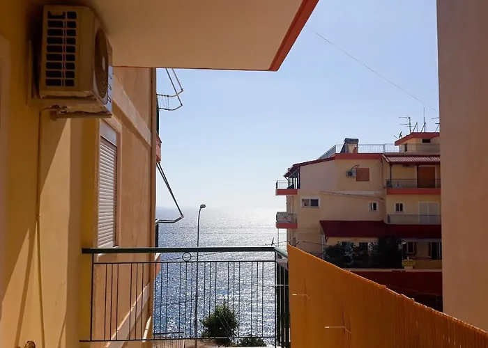 Hotel Sea Breeze