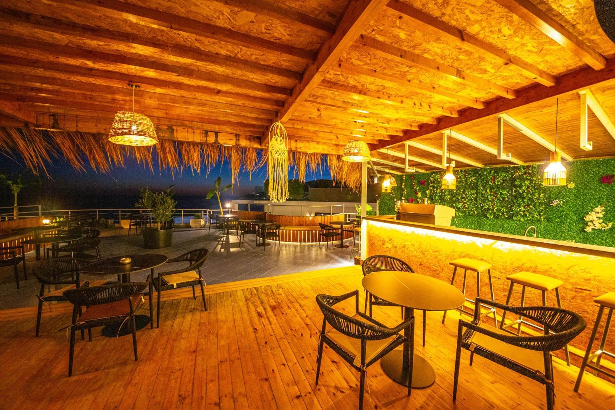 Sea Breeze Hotel Saranda