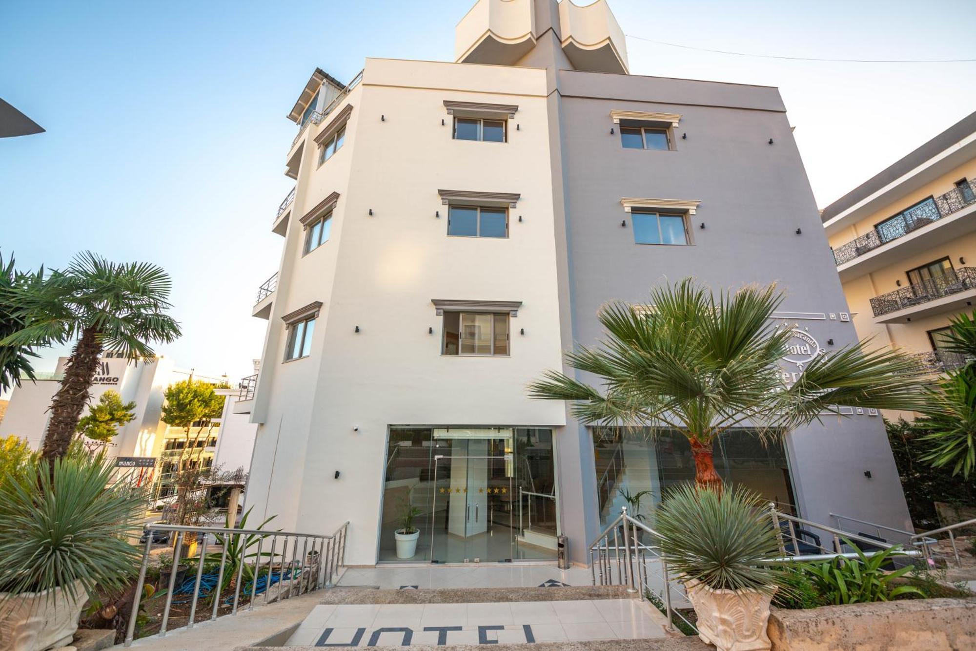 Sea Breeze Hotel